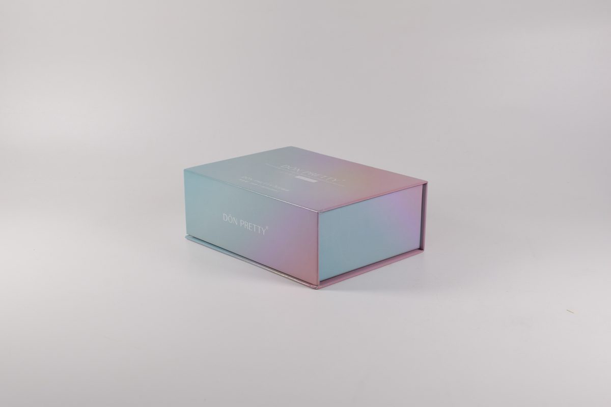 Book-Style Gift Box with Metallic Divider